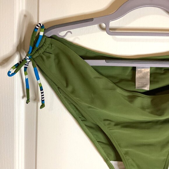 Long Tall Sally Women's 2 Piece Green Striped Swimsuit Size 12 Vacation Holiday - Picture 7 of 11